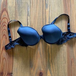 B. Tempted 36DDD black bra